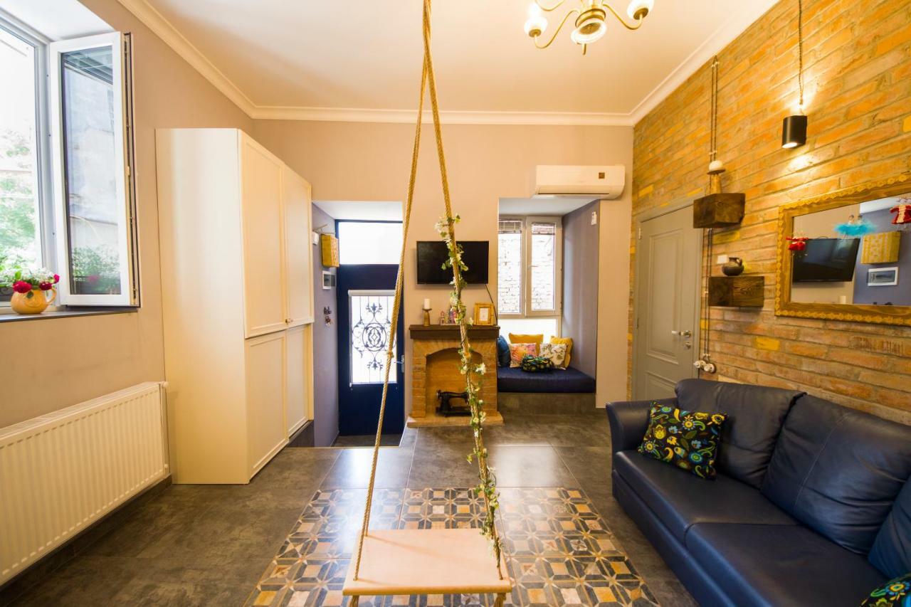 Sofia Apartment In Old Tbilisi Exteriör bild