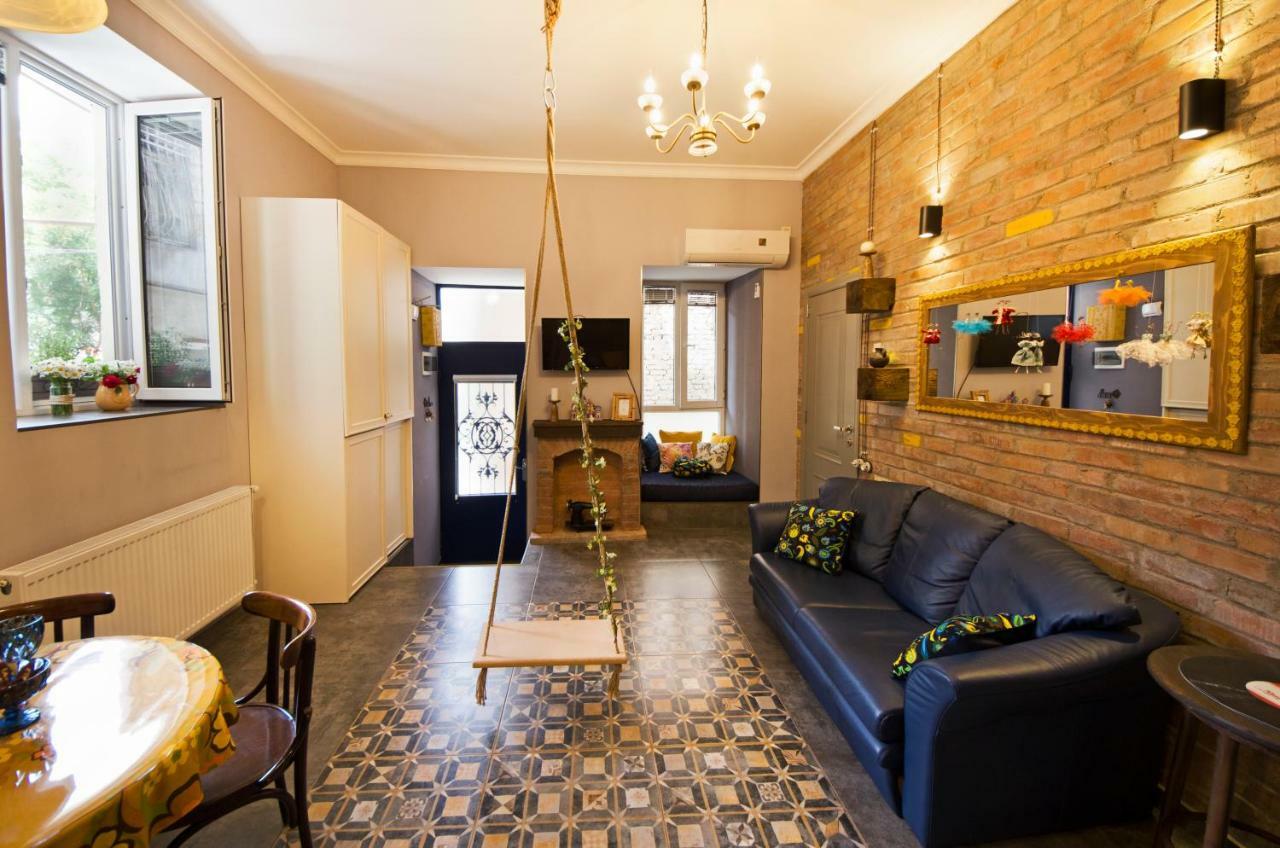 Sofia Apartment In Old Tbilisi Exteriör bild
